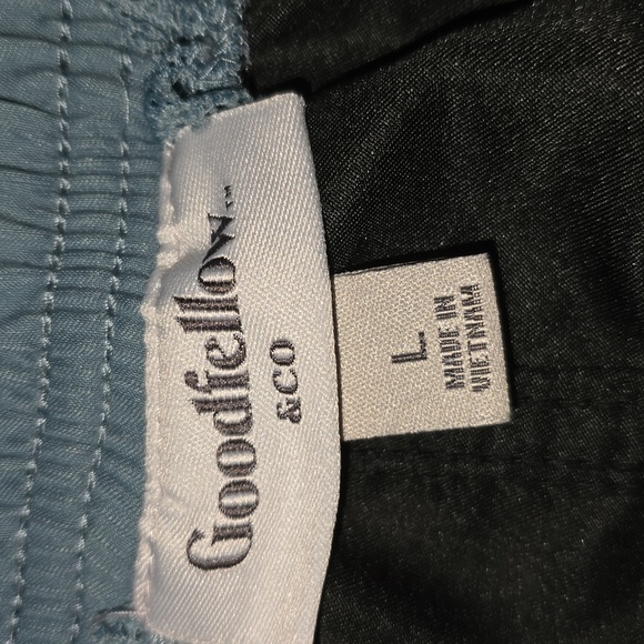 EUC Goodfellow and co. Men,'s shorts - Picture 15 of 15